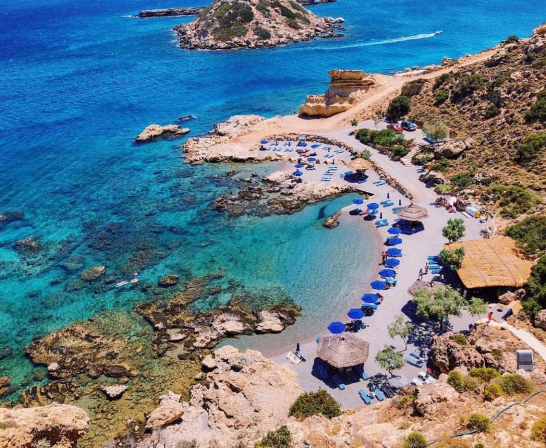Grande Blue Suites With Private Bay Архангелос Екстериор снимка