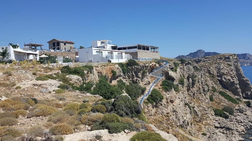 Grande Blue Suites With Private Bay Архангелос Екстериор снимка