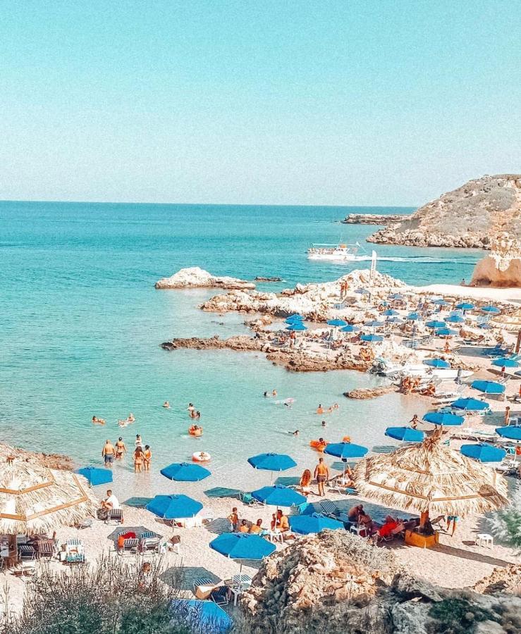 Grande Blue Suites With Private Bay Архангелос Екстериор снимка